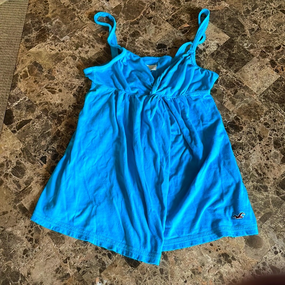Hollister shirt